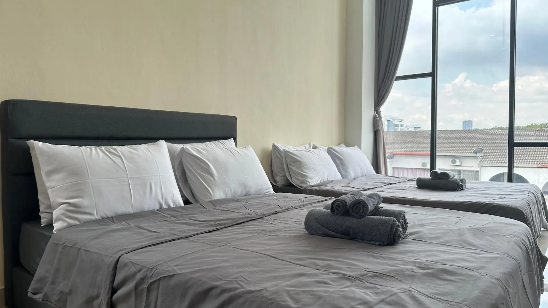 Villa Kl Sri Petaling Bbq & Games Landed House Kuala Lumpur
